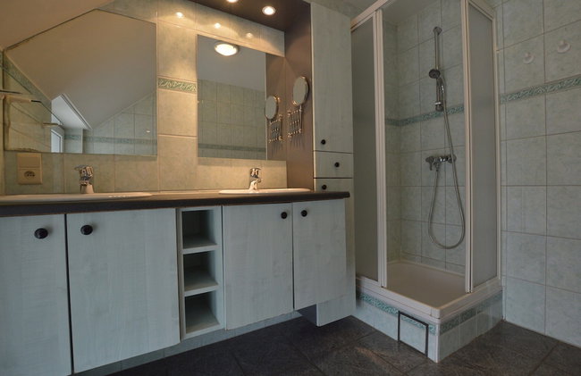 Spacious Holiday Home in Ovifat With Terrace - Foto 24