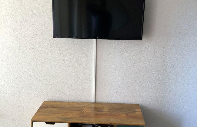 Amazing Studio In Lausanne Close To Epfl and Unil - Photo 3