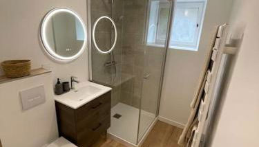 Appartement calme et cosy proche centre vue château - Foto 4, Shower