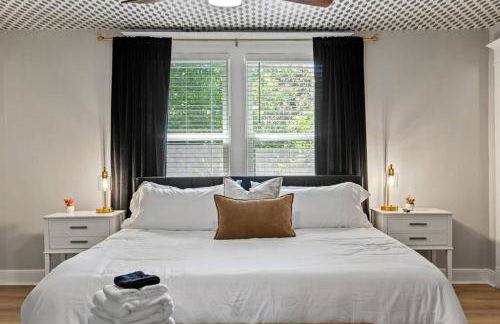 The Luxe Hot Tub Private Bar 12 Min to Horse Park - Foto 26