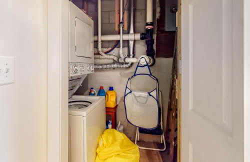 Lady and the Lake - Photo 21