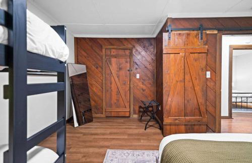 13min Summersville Lake | HotTub | FirePit | Quiet - Foto 14