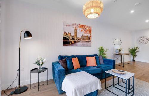 Luxury 5 Bedroom, 4 Bathroom Home in Purley - Foto 2