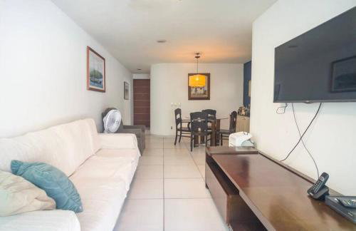 Piscina Privada e Churrasco há 6min Praia do Forte - Foto 14