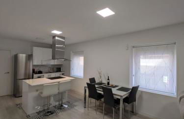 Spacious and bright downtown apartment in Bilbao - Foto 1