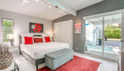 Home with Pool 1 Mi to Downtown Palm Springs! - Foto 5