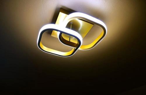 Stunningly Opulent Gold Apartment Near Sheffield FULL SKY TV - Foto 13