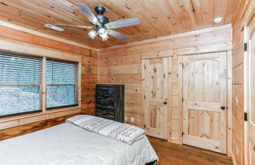 Brand New 2BR2BA Cabin Cherry Log Big Hot Tub Views - Foto 22