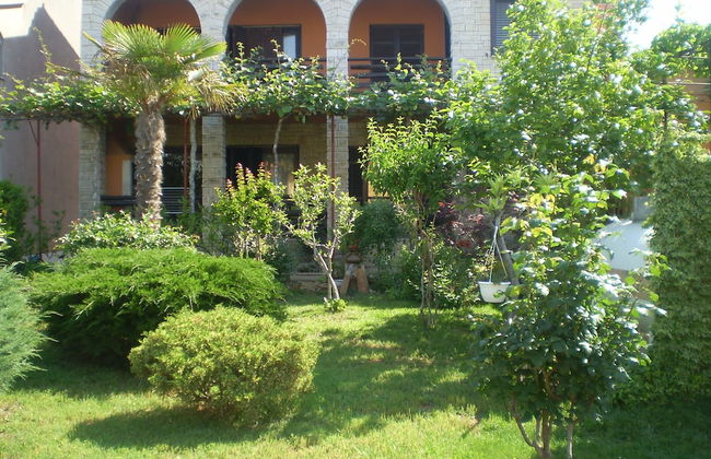 Apartment 1803 - Photo 52