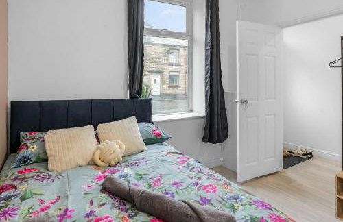 Unique 3 Bedrooms, 3 Ensuite, FREE WiFi, Private Parking - Foto 29