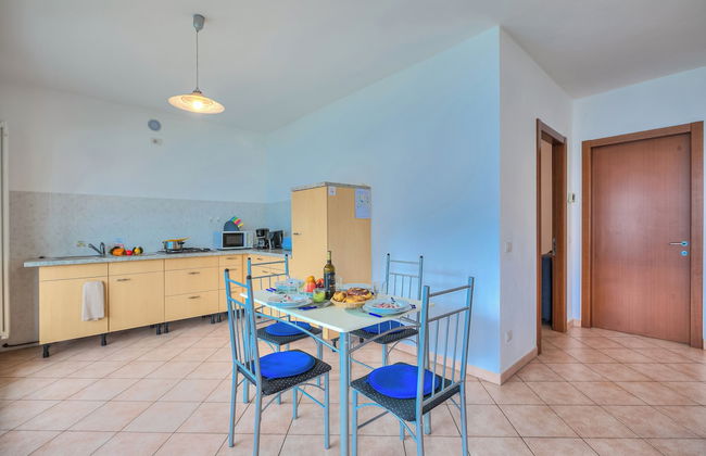 Va Pensiero sul lago Stunning View - Photo 5