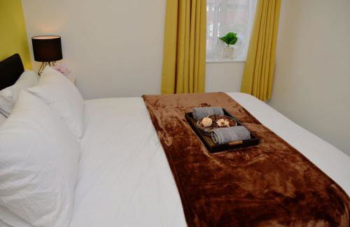 1FG Dreams Unlimited Serviced Accommodation- Staines - Heathrow - Foto 20