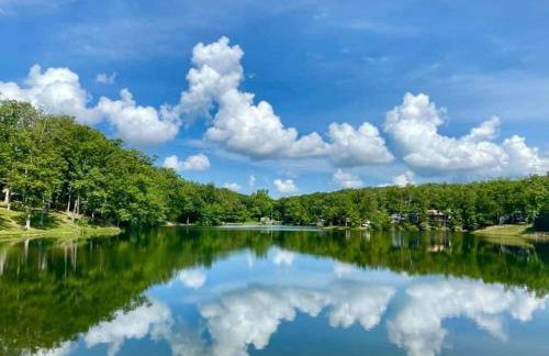 Sierra Haus Cottage with Private Lake Access - Photo 6
