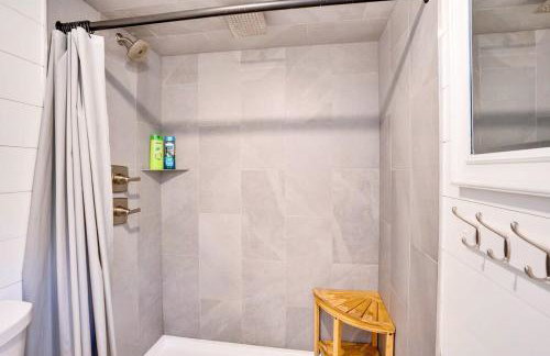 The Lumber Jack Pine Treehouse at Treetop Escapes - Foto 16