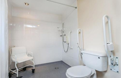 Laburnum Lodge sleeps 6 wheelchair access - Foto 11