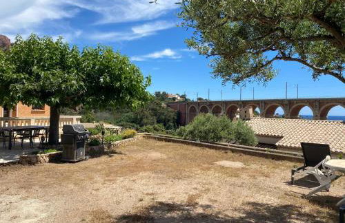 villa Esterel calme et proche de la mer,VTT et randonnées - Foto 27
