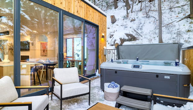 Parkview Mountain House Luxury Ski Home w Hot Tub Near Trails Downtown - Foto 2, Habitación