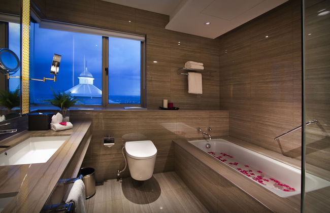 Ascott Waterplace Surabaya - Photo 25