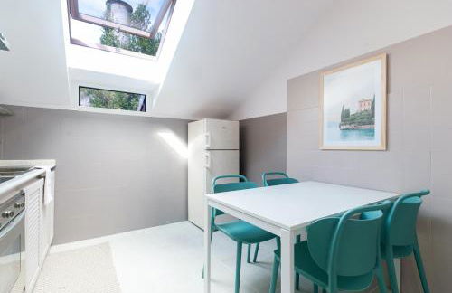 The Lake Suite Fiumelatte - Lake front apartment - Foto 17