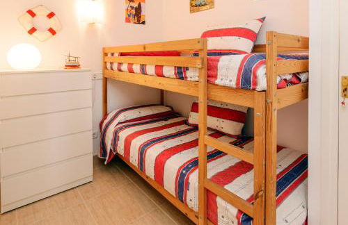 A 3 minutos de la playa. Cerca del centro - Foto 17