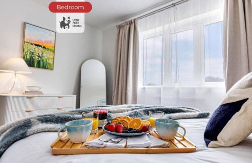 Cosy Stylish Home w EV Charger Priv.… - Foto 33