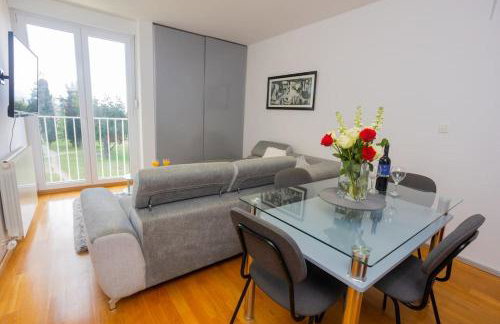 Bella Vista - cozy apartments with easy check-in and free parking - Foto 11