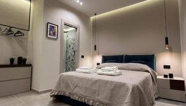 Stay in Naples - Photo 5