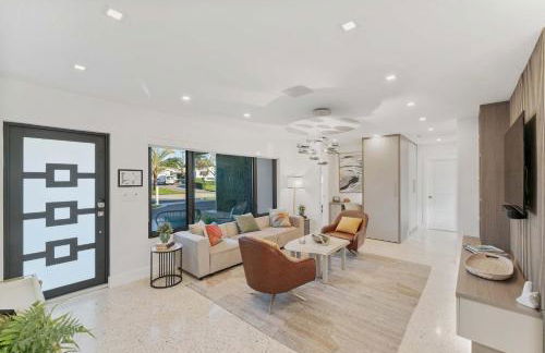 Tiki Hut Paradise Mins to Beach w Fire Pit - Foto 7