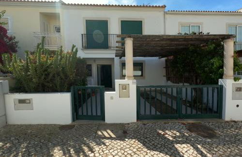Algarve 4 Bedroom Independent House in Pêra - Foto 5