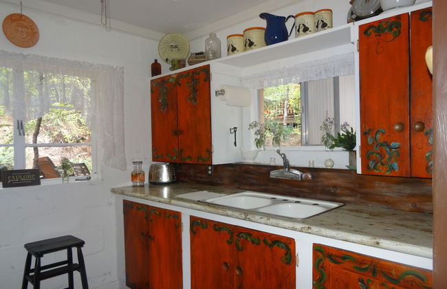 Cottage on the Stream - Photo 6