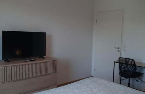 Patio Arena, appartement 2 étoiles, terrasse, parking, wifi, entrée et sortie autonomes, local vélos - Foto 7