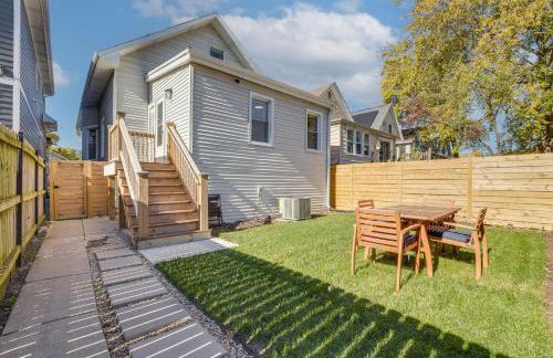 Shop, Dine and Unwind Oak Park Home with Private Yard - Foto 24