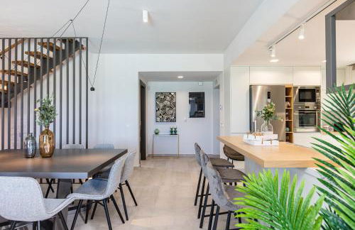 Lagoon Seaside Villa, Sumptuous Retreat,By ThinkVilla - Photo 28