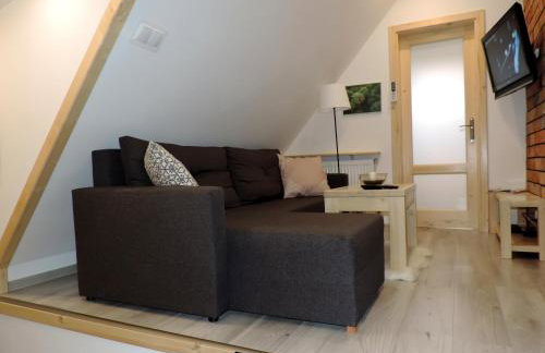 Na Świerkowym Strychu - Photo 35