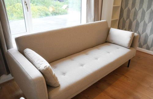 Lux 5 Bed sleeps 11, 10 mins from Wembley Stadium, Jacuzzi and Steam Shower - Photo 34