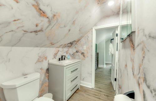 3 Mi to Dtwn Youngstown and YSU Family Home with Yard - Foto 18