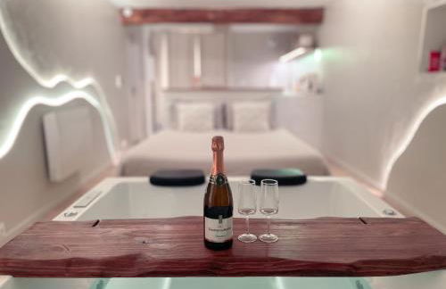 À la folie - Loft & Spa - Photo 3