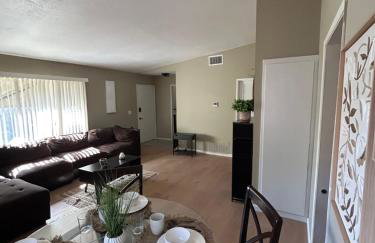 Spacious Fully Furnished 3BR Fully Fenced Home - Foto 5