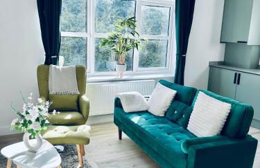 Dover Port in quiet location with Castle Views and off road parking - Foto 1