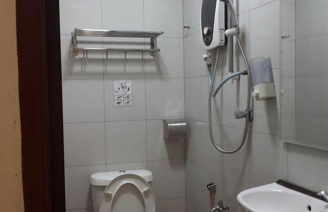 GOLDEN GATE HOTEL - Foto 8