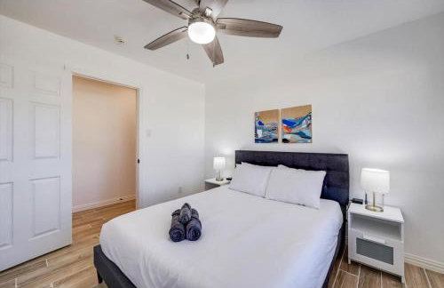 Stunning Dallas Home w Beautiful Yard Big Groups - Foto 29