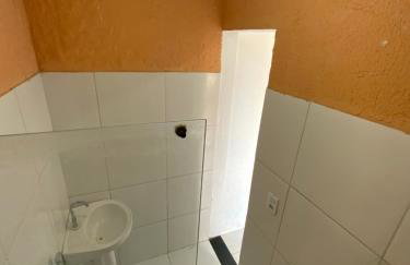 Lindo, simples, aconchegante e pé na areia - Foto 4