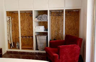 Love Travel Athens Apartments - Photo 4