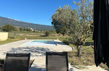 Le Mas des Grillons, mas rénové entièrement climatisé avec piscine et vue Ventoux - Foto 2