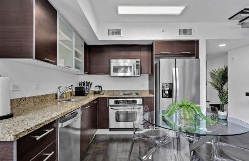 Urban Oasis 2BR Loft Residence in Brickell - Foto 24