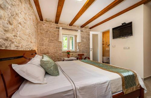 MY DALMATIA - Authentic villa Zvonko with private swimming pool - Foto 31