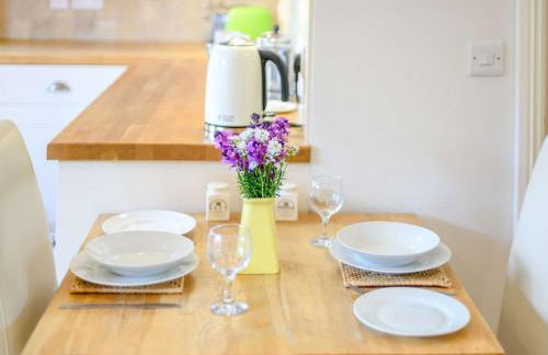 1 Bed in Lyndhurst NFL60 - Photo 6