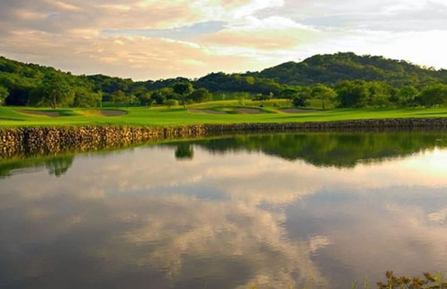 Recently Renovated Luxury Condo with Resort-Style Beach Club Access and Ocean Views - Photo 22