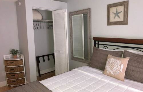 Overlooking Downtown Dunedin Two Bedroom apartment NO KIDS, NO PETS - Foto 14