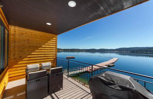 Wonderful Triplex Unit With Spectacular Lake View! - Foto 4